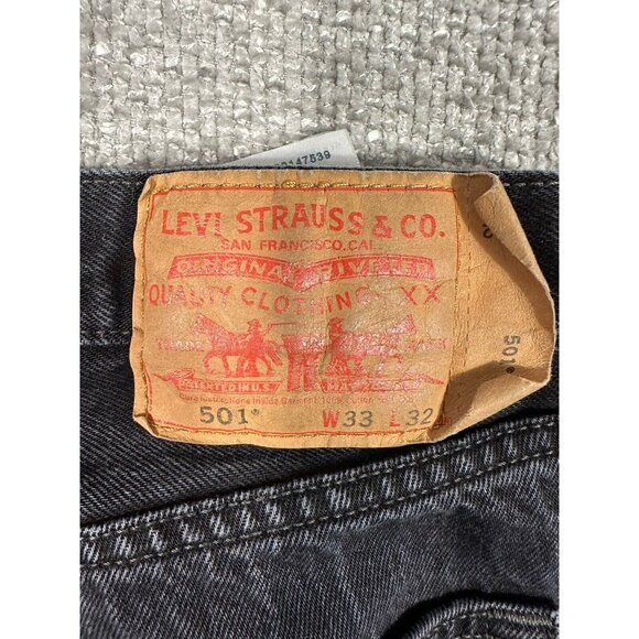 Levis 501 Mens 33x32 Black Faded Straight Leg Button Fly - Picture 16 of 16